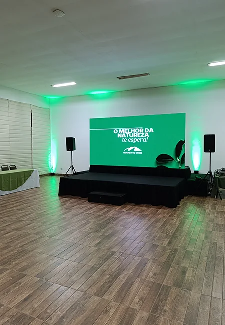 Treinamento corporativo e workshop montado no salão do hotel fazenda no interior de sp